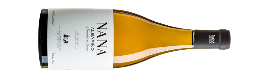 Attis - Nana 2017 Weißwein Rias Baixas liegende Flasche